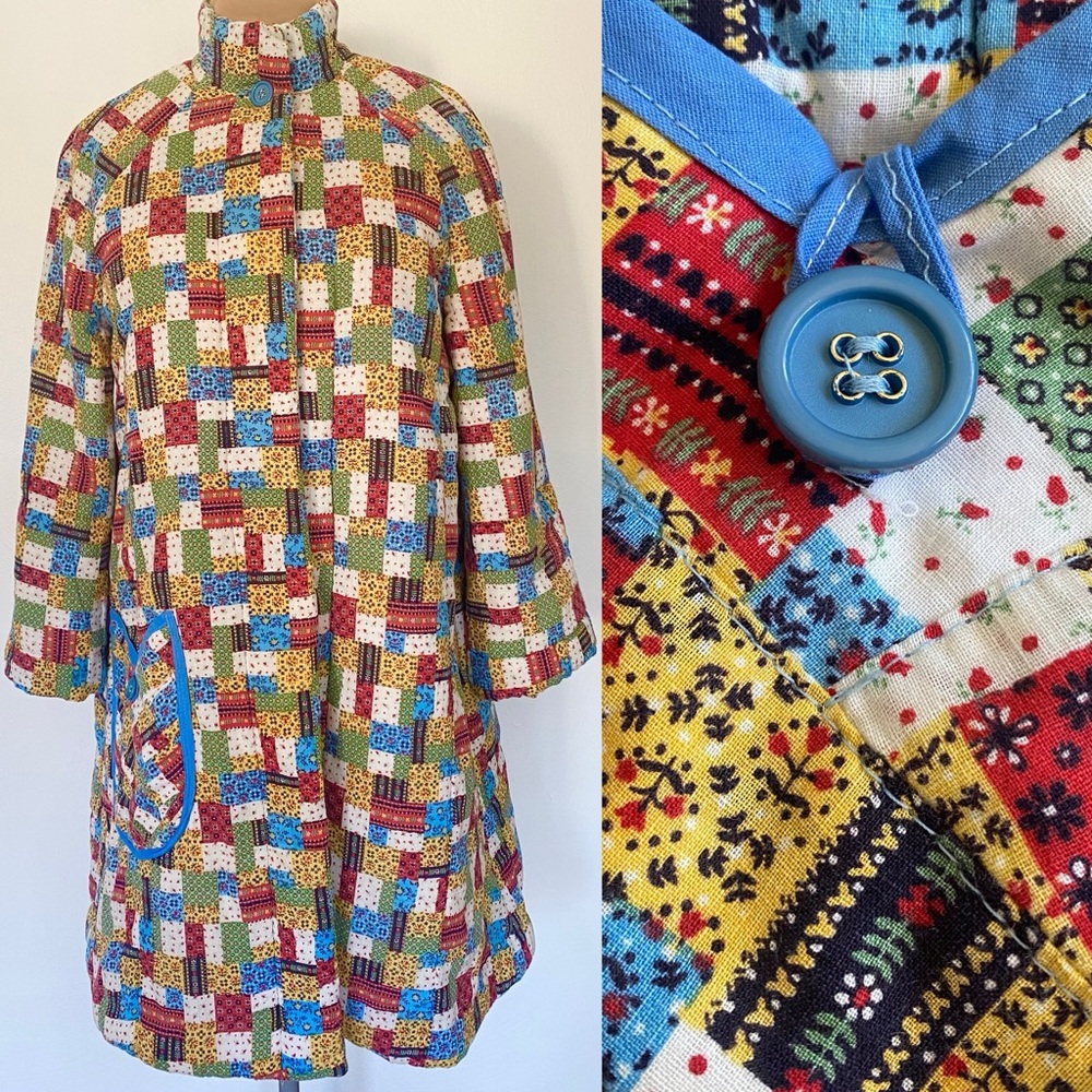 Vintage 60s-Inspired Quilted Robe *Medium* CALICO Short Quilt Coat Housecoat